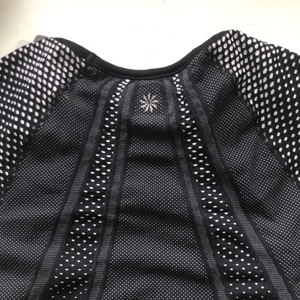 Athleta Top - Picture 2 of 9